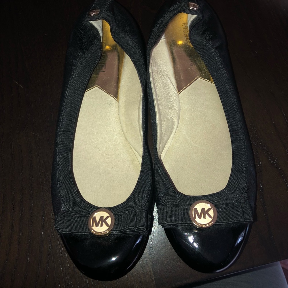 Michael kors flats